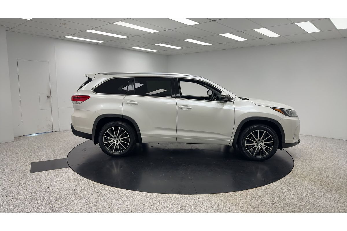 2017 Toyota Kluger Grande GSU55R