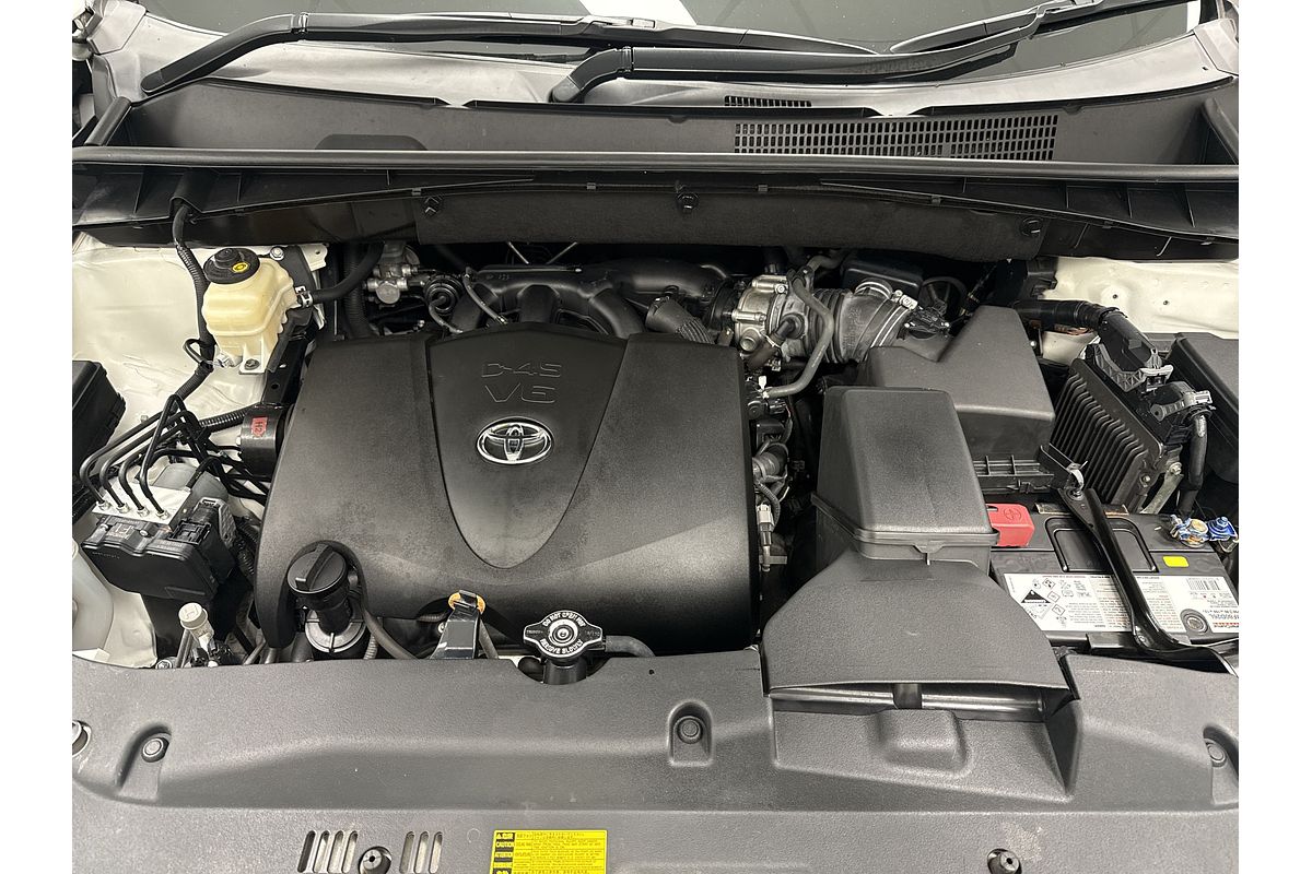 2017 Toyota Kluger Grande GSU55R