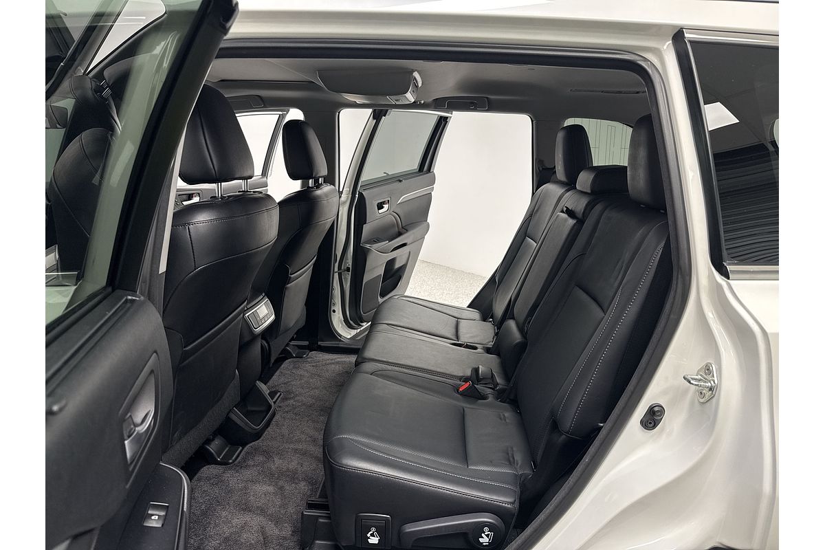 2017 Toyota Kluger Grande GSU55R