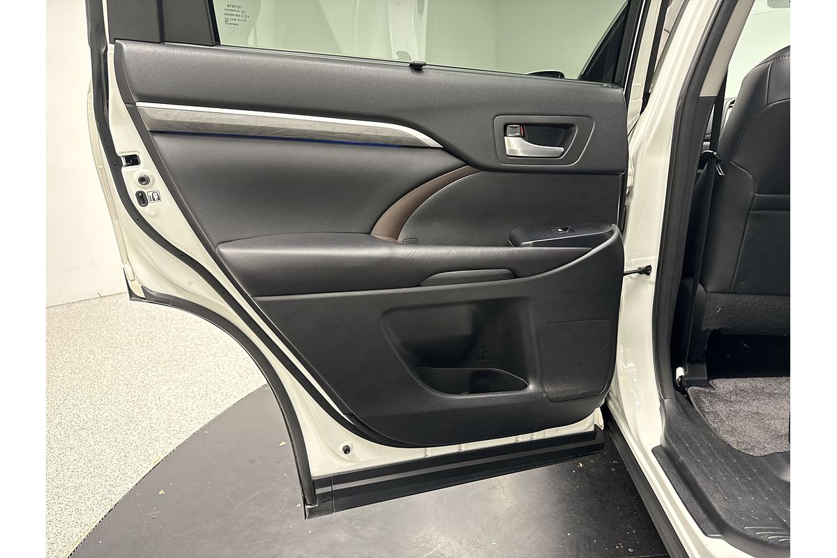 2017 Toyota Kluger Grande GSU55R