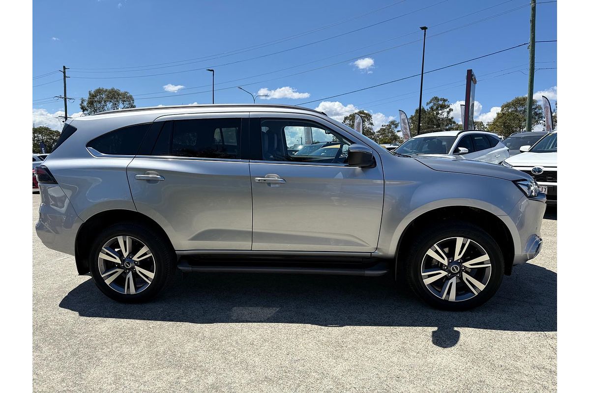 2024 Isuzu MU-X LS-T