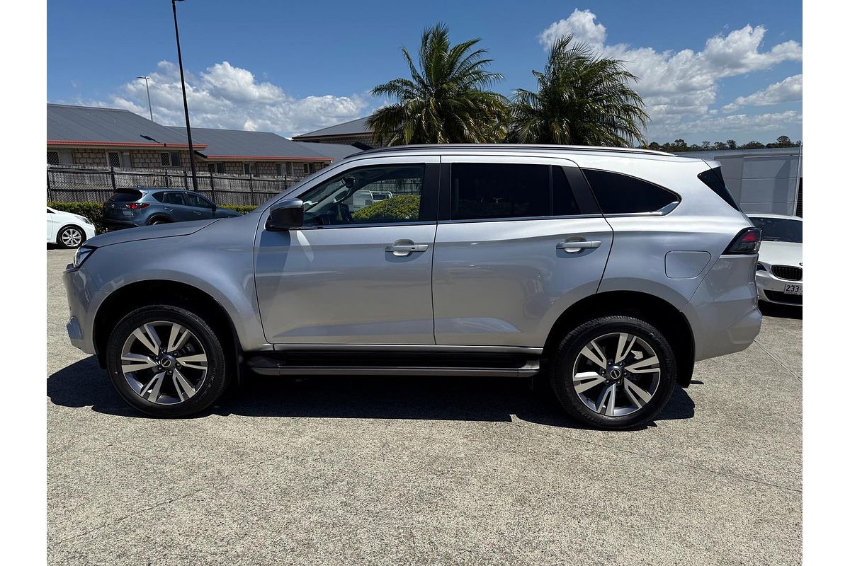 2024 Isuzu MU-X LS-T
