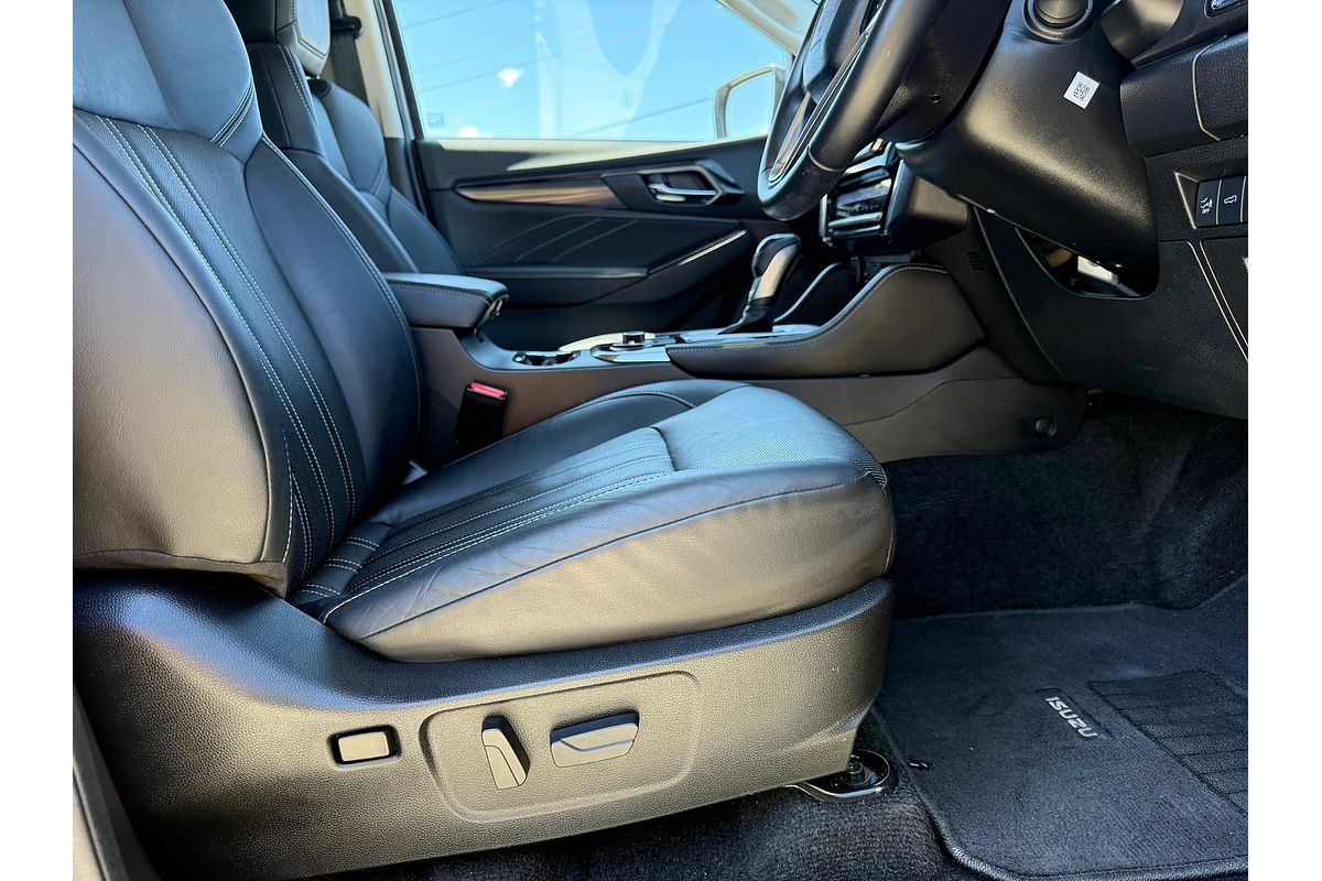 2024 Isuzu MU-X LS-T