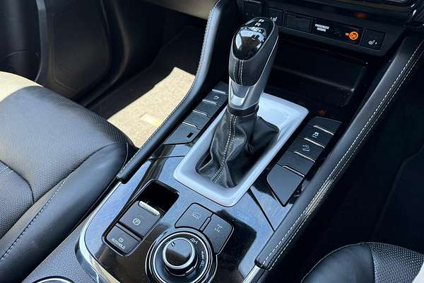 2024 Isuzu MU-X LS-T