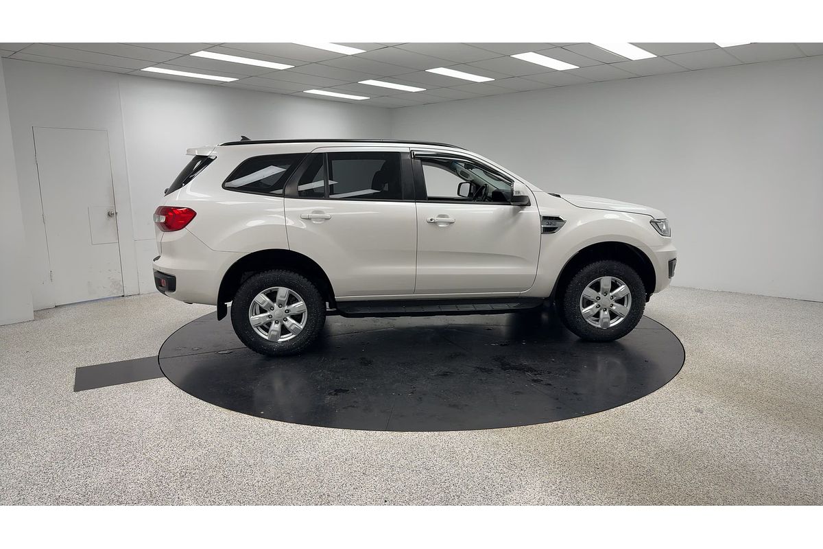 2022 Ford Everest Ambiente UA II 3.2L