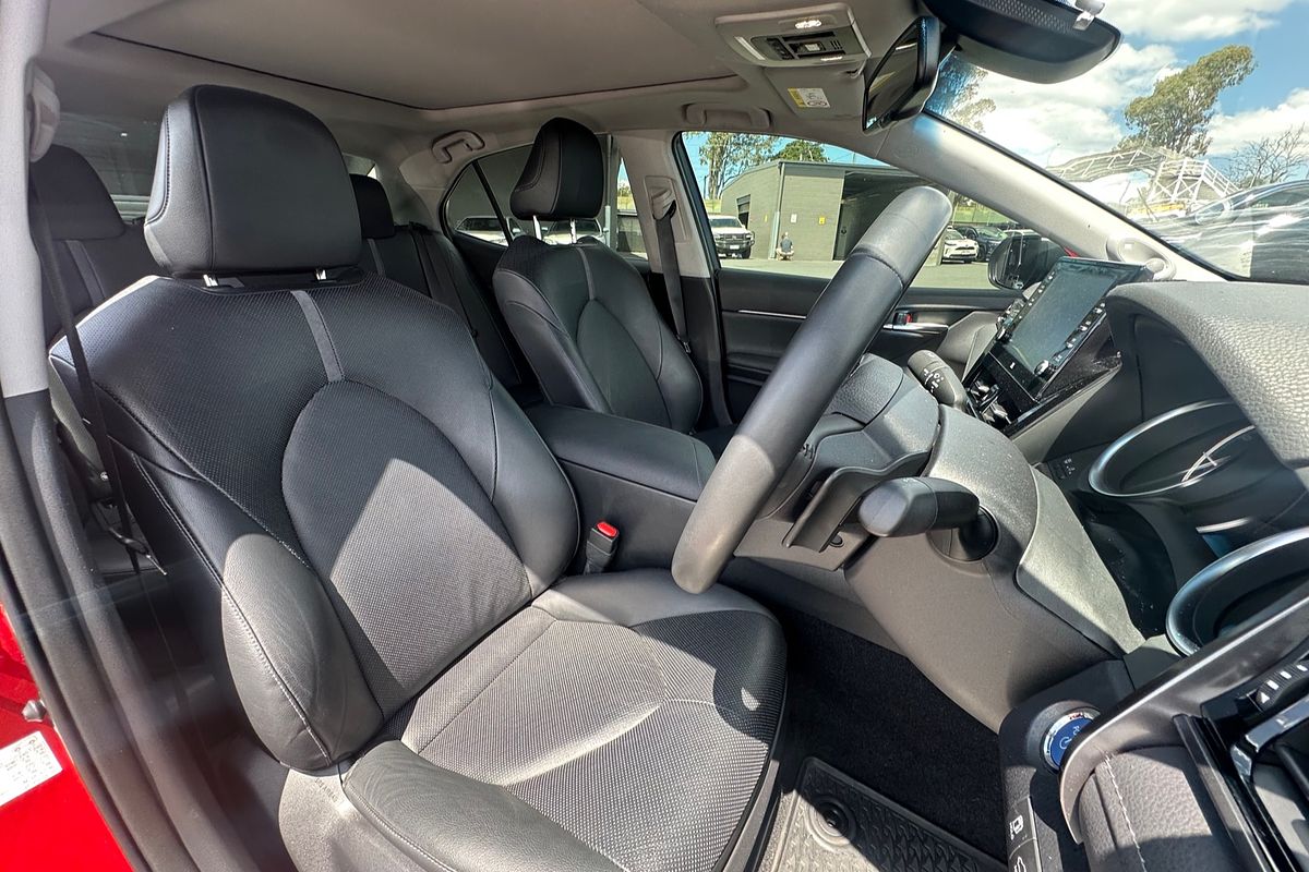 2021 Toyota Camry SL AXVH70R