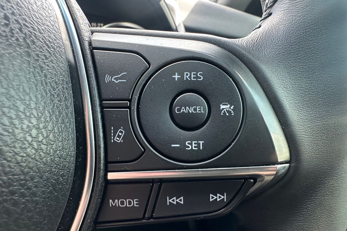 2021 Toyota Camry SL AXVH70R