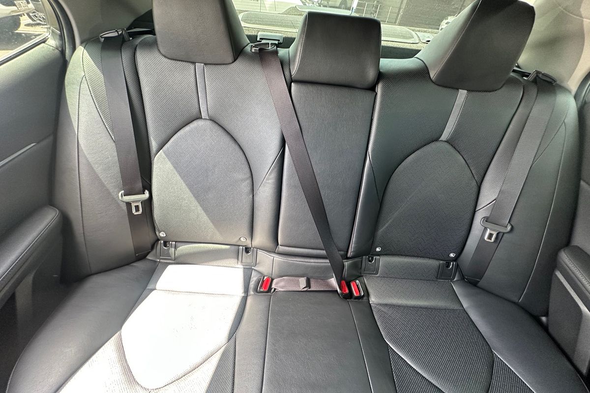 2021 Toyota Camry SL AXVH70R