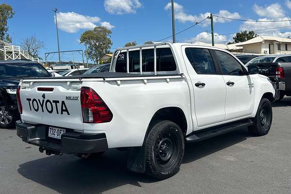 2020 Toyota Hilux Hilux 4x4 SR 2.8L T Diesel Automatic Double Cab