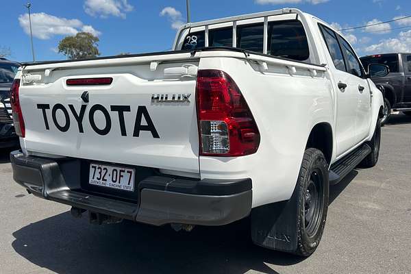 2020 Toyota Hilux Hilux 4x4 SR 2.8L T Diesel Automatic Double Cab