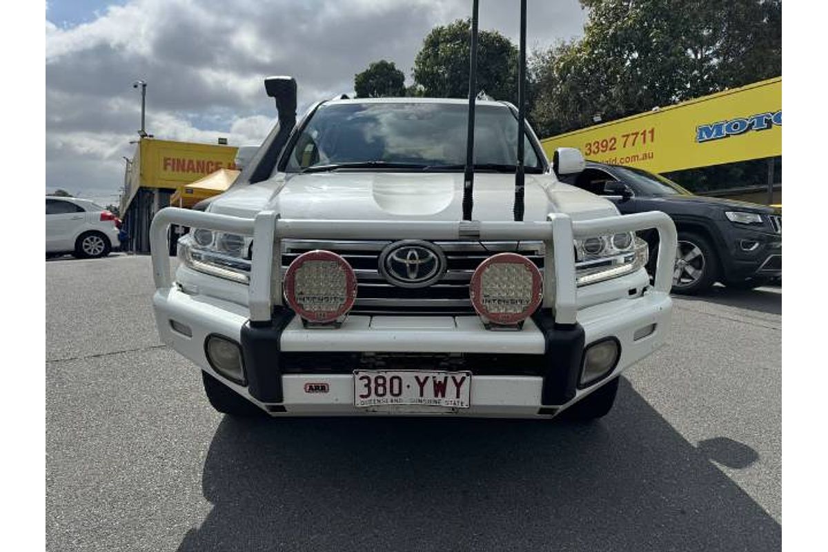 2017 Toyota Landcruiser Sahara VDJ200R