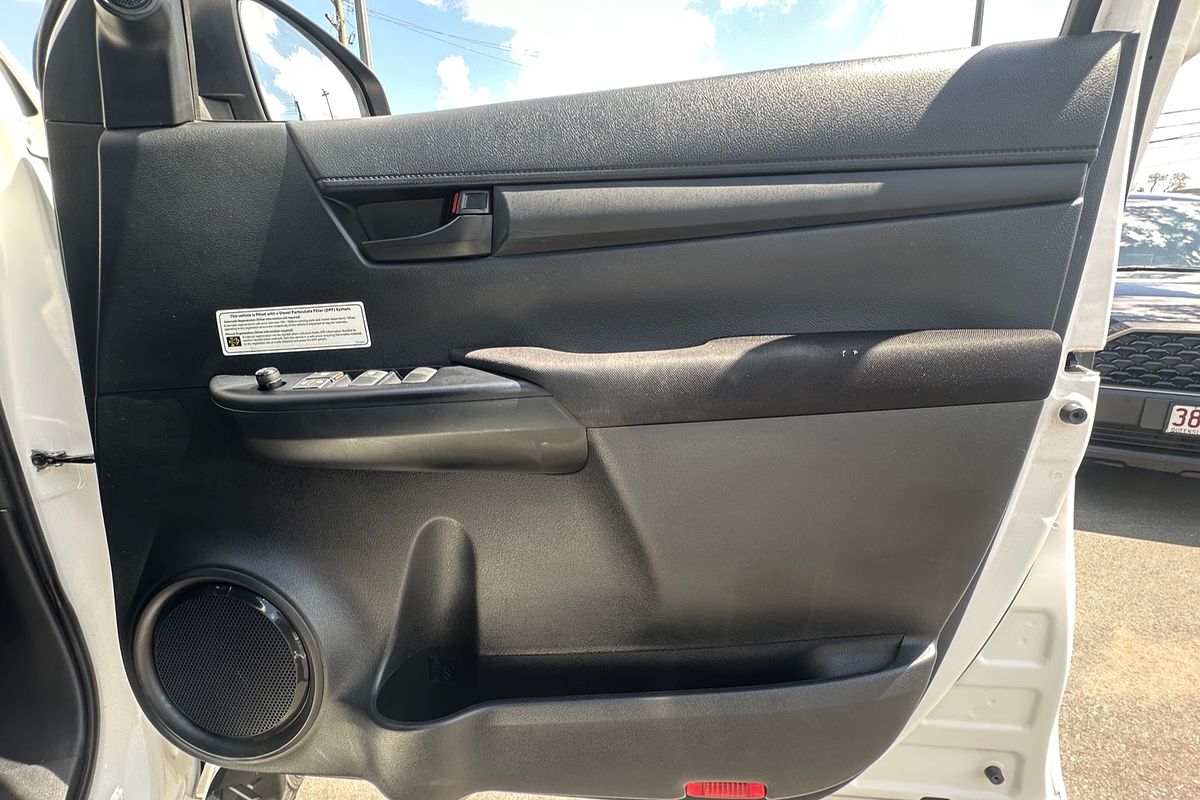 2020 Toyota Hilux Hilux 4x4 SR 2.8L T Diesel Automatic Double Cab