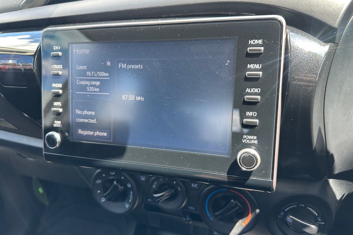 2020 Toyota Hilux Hilux 4x4 SR 2.8L T Diesel Automatic Double Cab