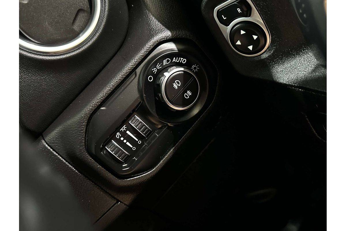 2020 Jeep Wrangler Unlimited Overland JL