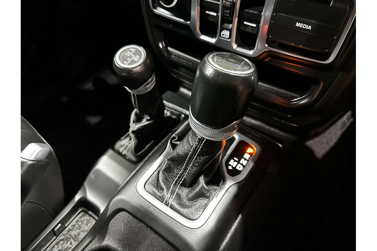 2020 Jeep Wrangler Unlimited Overland JL
