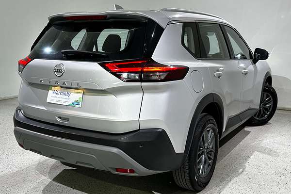 2024 Nissan X-TRAIL ST T33