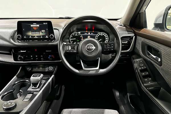 2024 Nissan X-TRAIL ST T33
