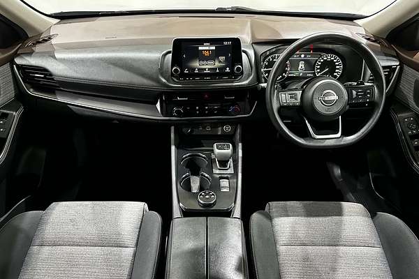 2024 Nissan X-TRAIL ST T33