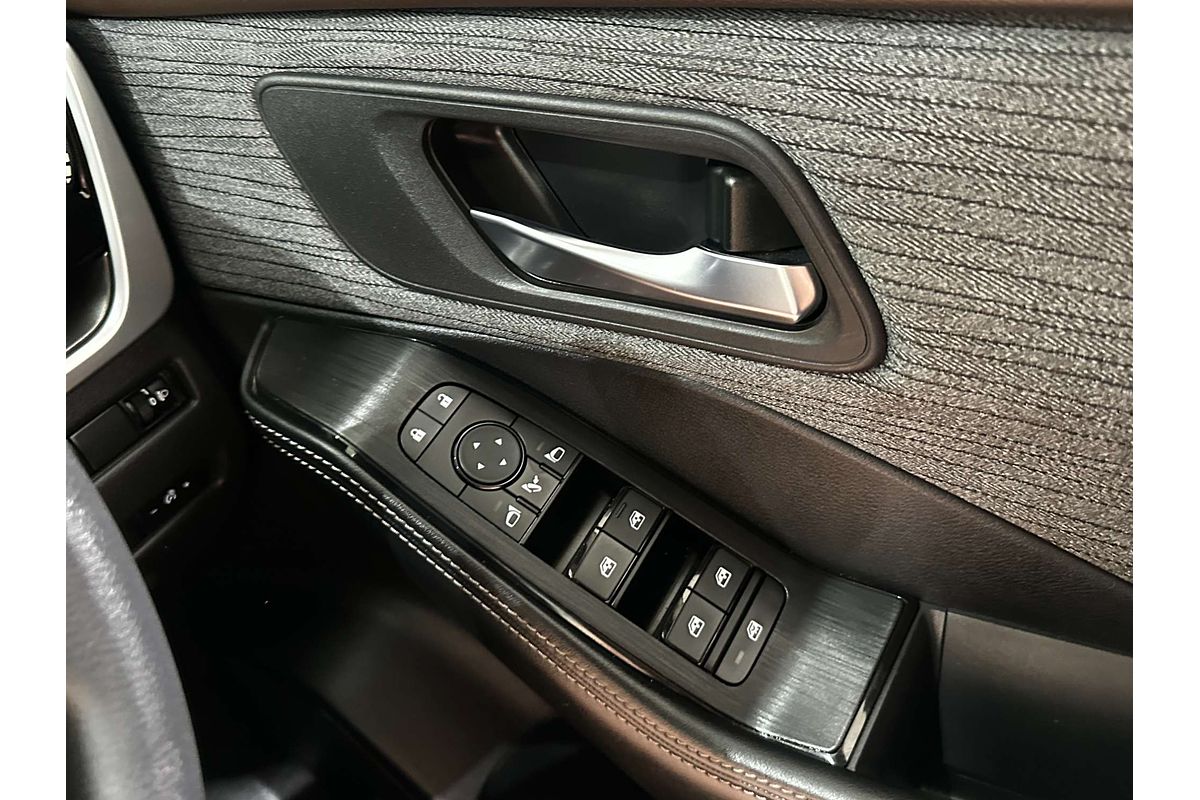 2024 Nissan X-TRAIL ST T33