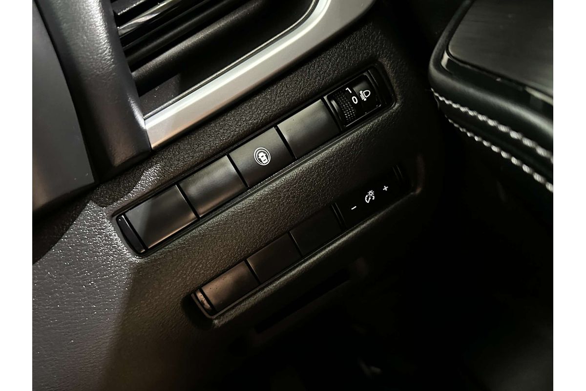 2024 Nissan X-TRAIL ST T33