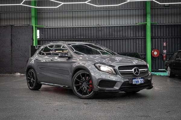 2014 Mercedes-Benz GLA-Class GLA45 AMG X156