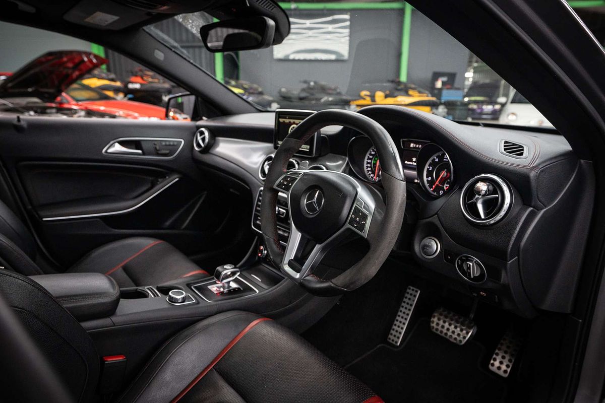 2014 Mercedes-Benz GLA-Class GLA45 AMG X156