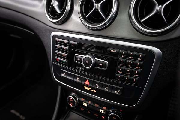2014 Mercedes-Benz GLA-Class GLA45 AMG X156