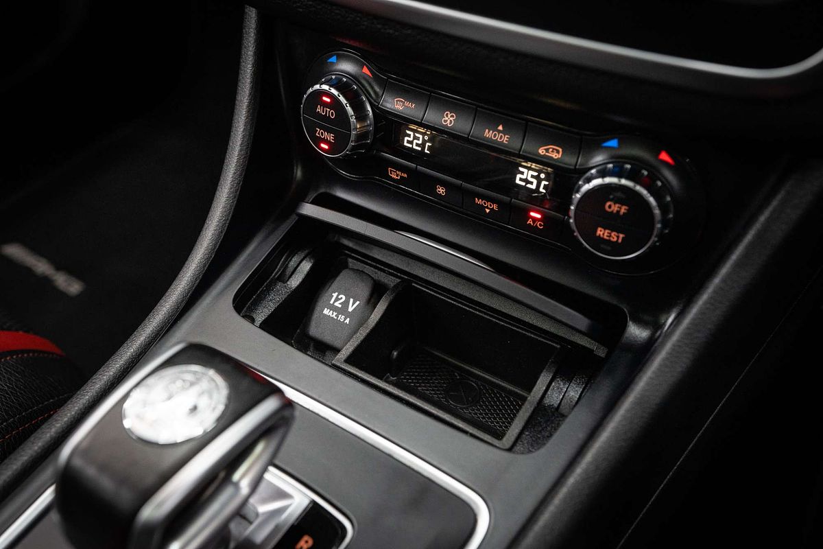 2014 Mercedes-Benz GLA-Class GLA45 AMG X156