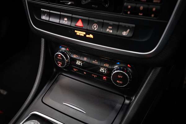 2014 Mercedes-Benz GLA-Class GLA45 AMG X156