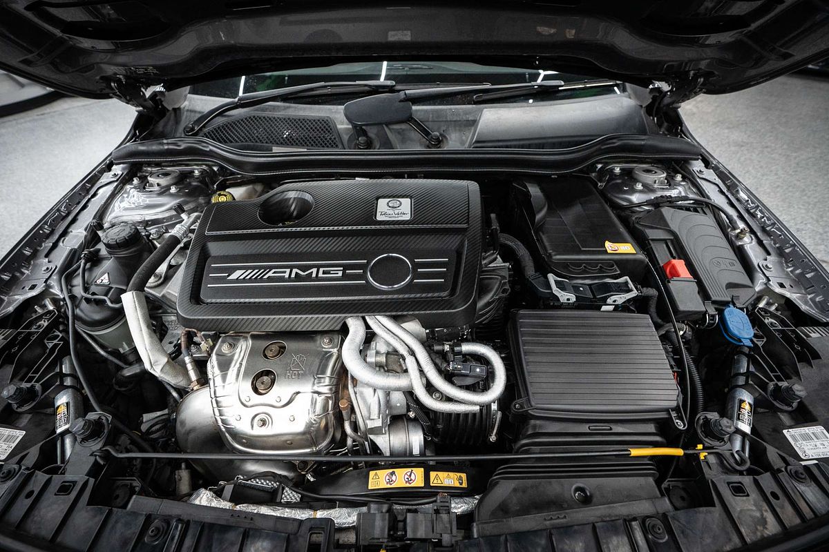 2014 Mercedes-Benz GLA-Class GLA45 AMG X156