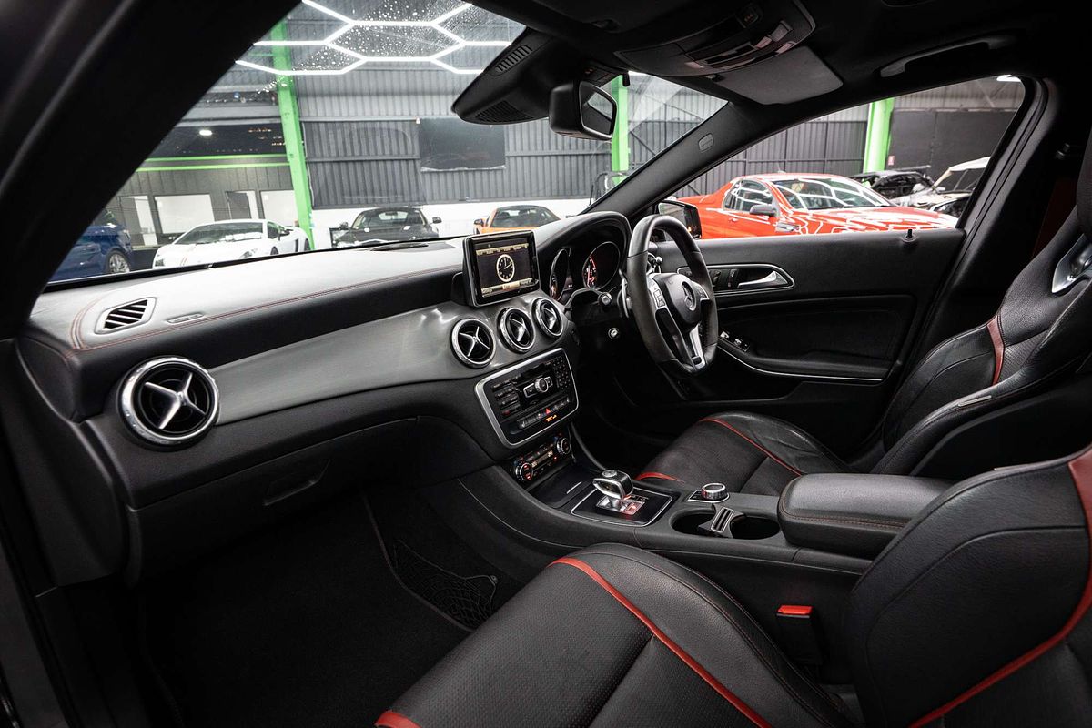 2014 Mercedes-Benz GLA-Class GLA45 AMG X156