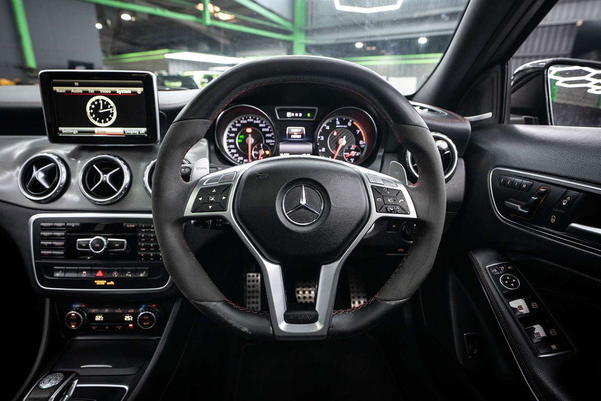 2014 Mercedes-Benz GLA-Class GLA45 AMG X156