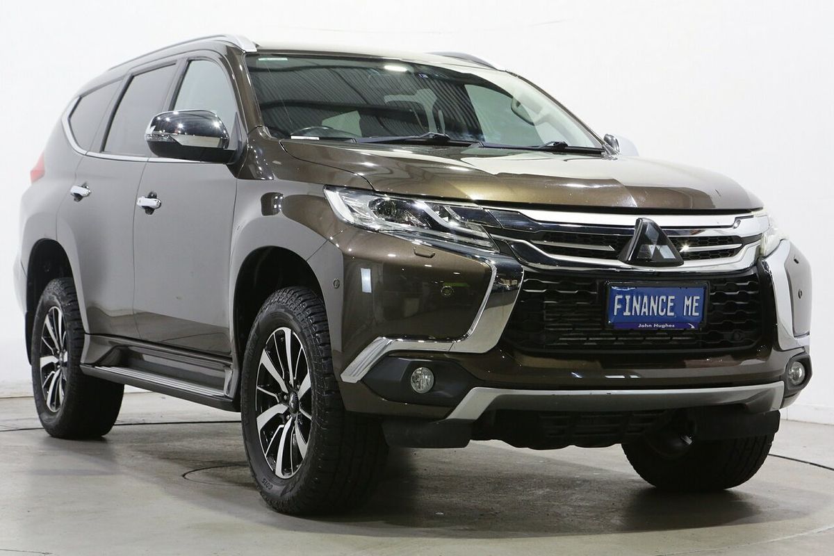 2017 Mitsubishi Pajero Sport Exceed QE