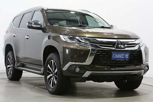 2017 Mitsubishi Pajero Sport Exceed QE