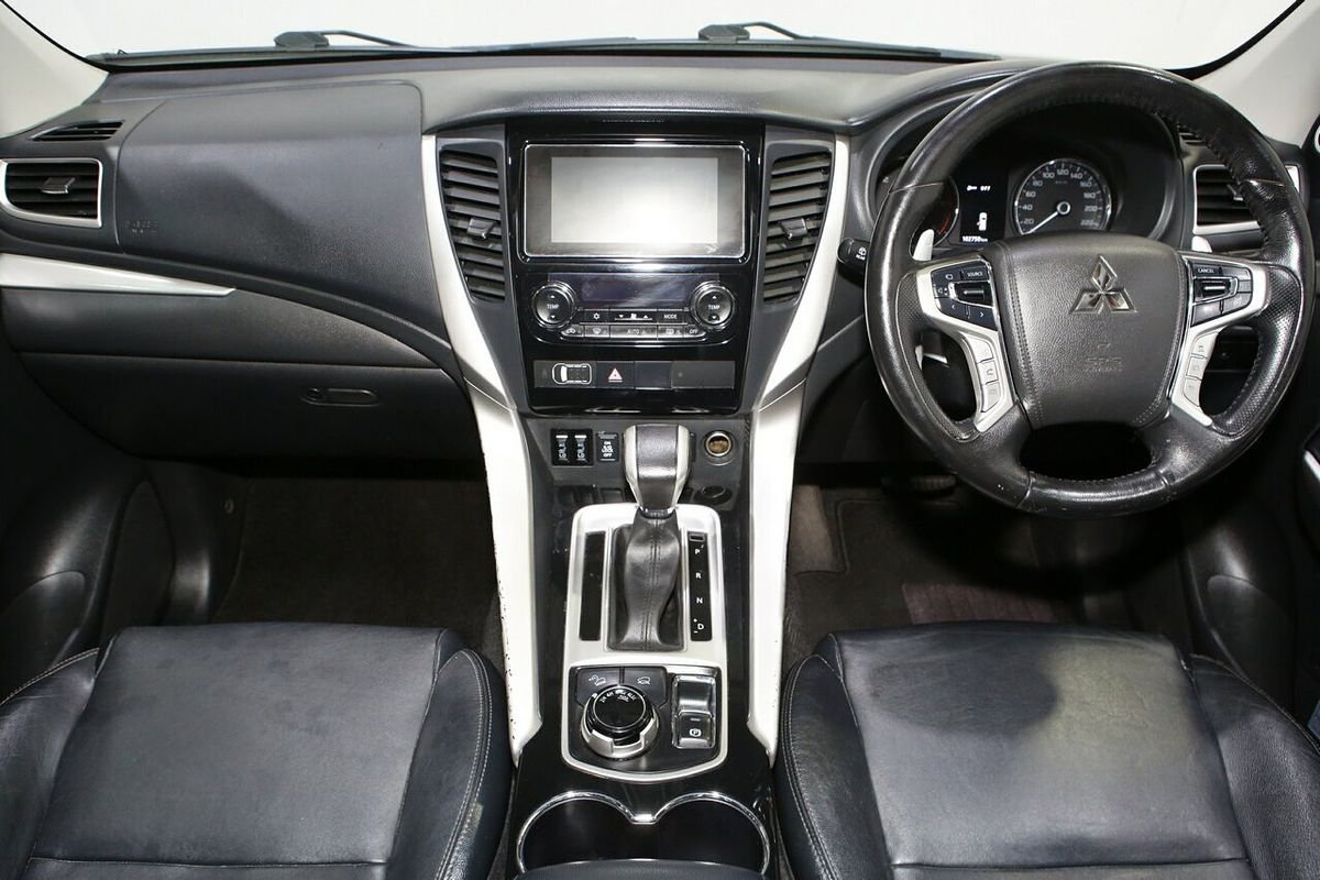 2017 Mitsubishi Pajero Sport Exceed QE