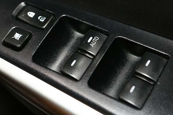 2017 Mitsubishi Pajero Sport Exceed QE
