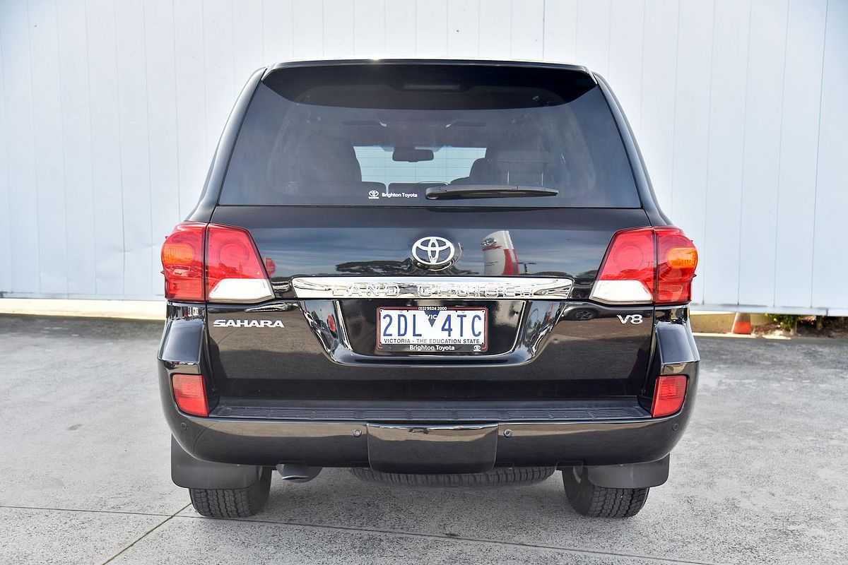2015 Toyota Landcruiser SAHARA (4x4) VDJ200R MY13