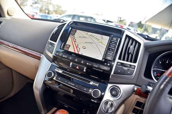 2015 Toyota Landcruiser SAHARA (4x4) VDJ200R MY13