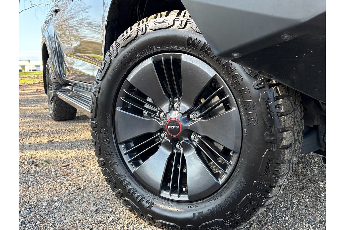 2022 Isuzu D-MAX X-TERRAIN 4X4