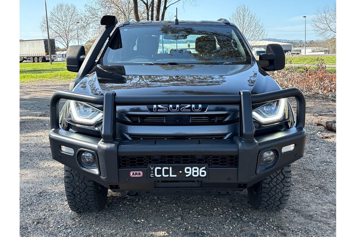 2022 Isuzu D-MAX X-TERRAIN 4X4