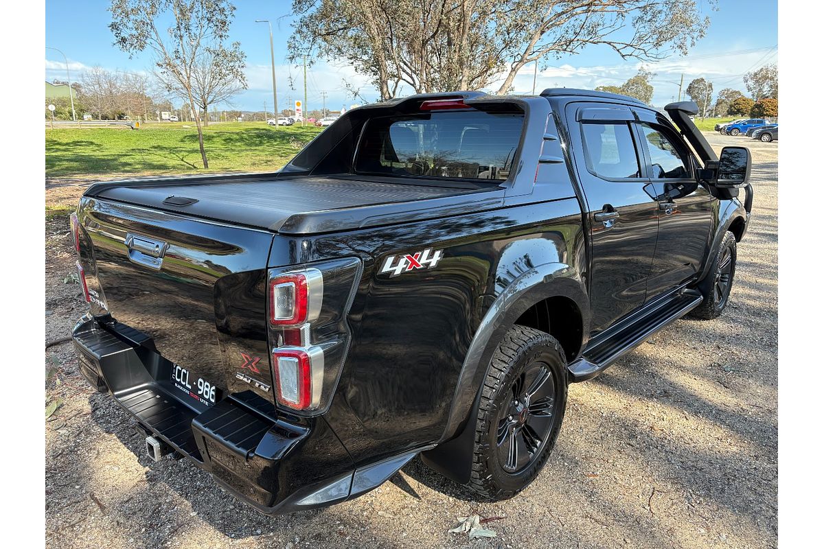 2022 Isuzu D-MAX X-TERRAIN 4X4