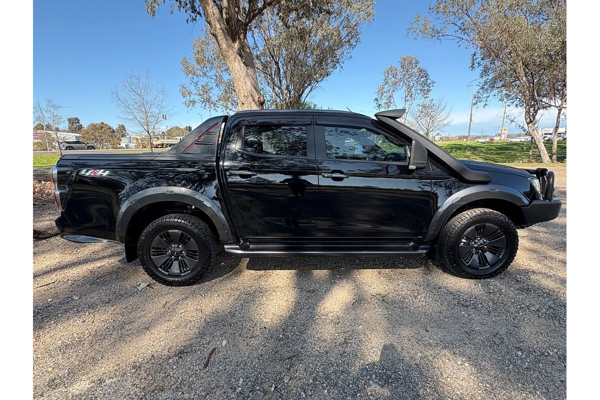 2022 Isuzu D-MAX X-TERRAIN 4X4