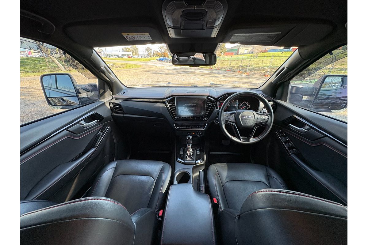 2022 Isuzu D-MAX X-TERRAIN 4X4
