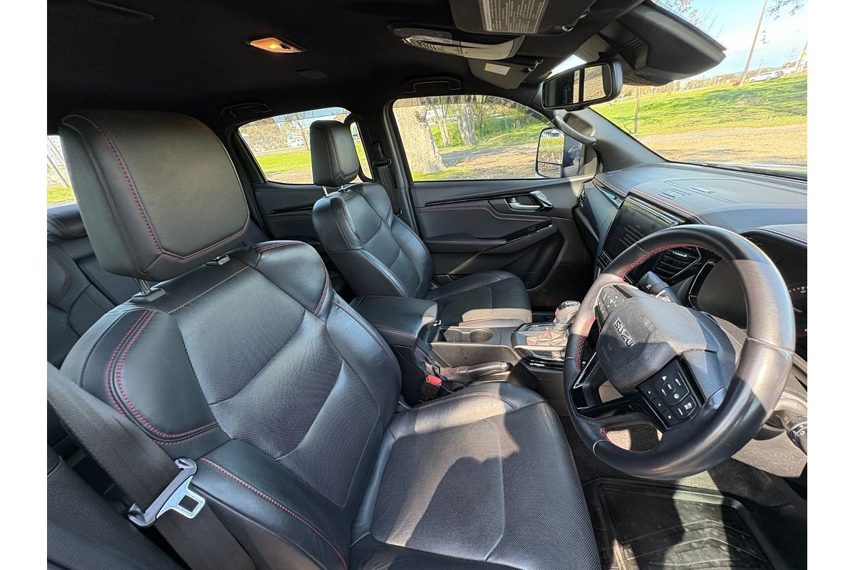 2022 Isuzu D-MAX X-TERRAIN 4X4
