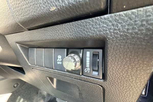 2022 Isuzu D-MAX X-TERRAIN 4X4