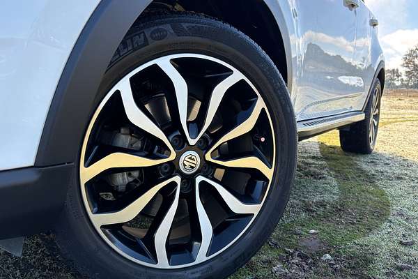 2019 MG GS Essence X SAS2