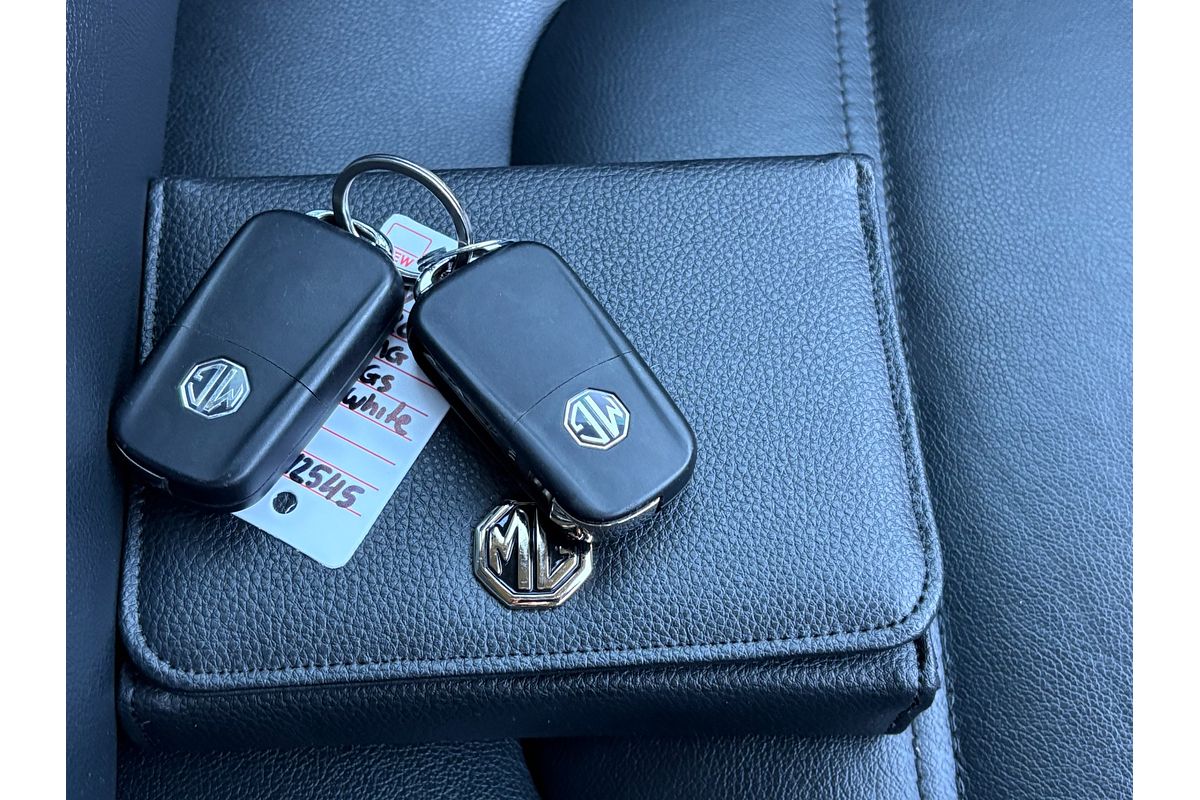 2019 MG GS Essence X SAS2