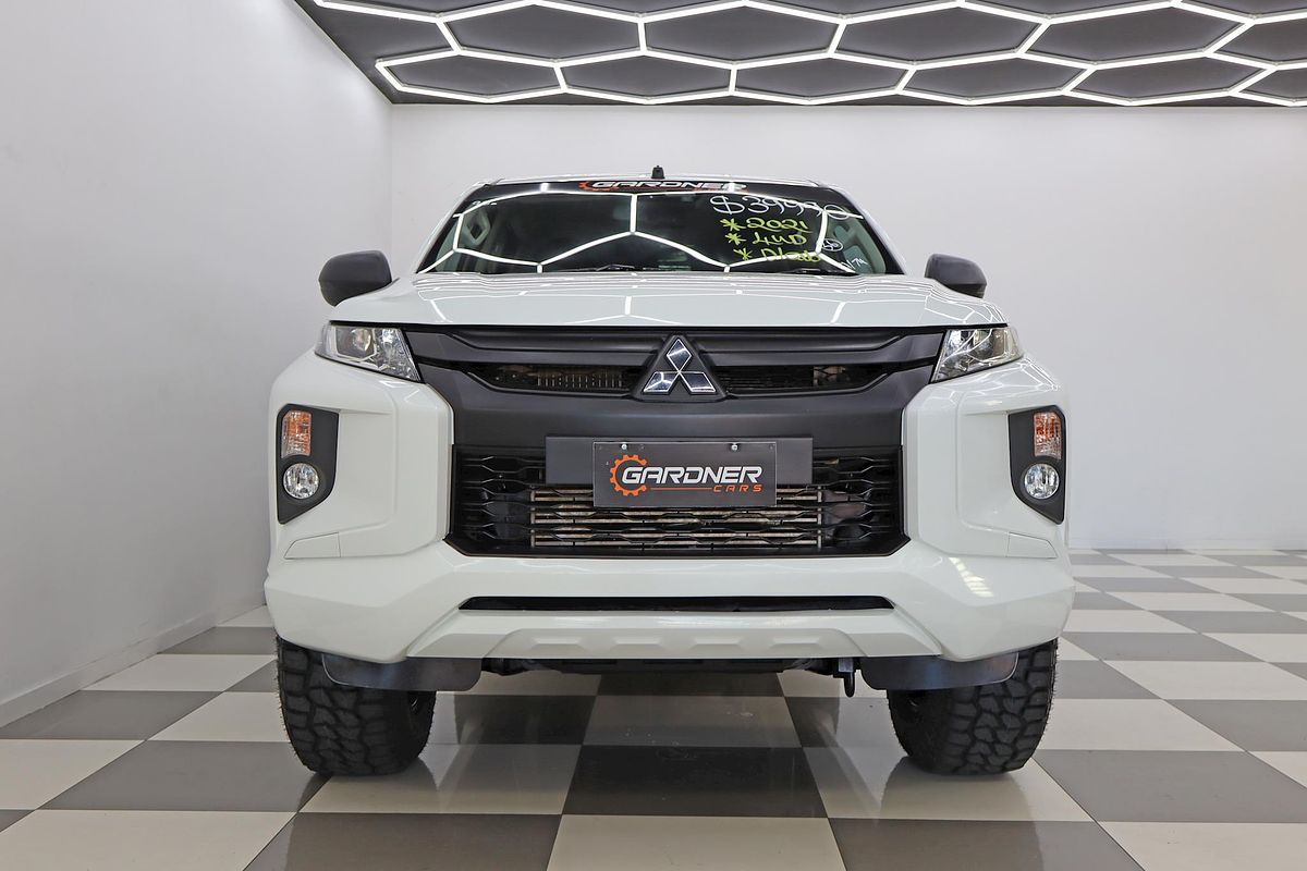 2021 Mitsubishi Triton GLX ADAS MR 4X4
