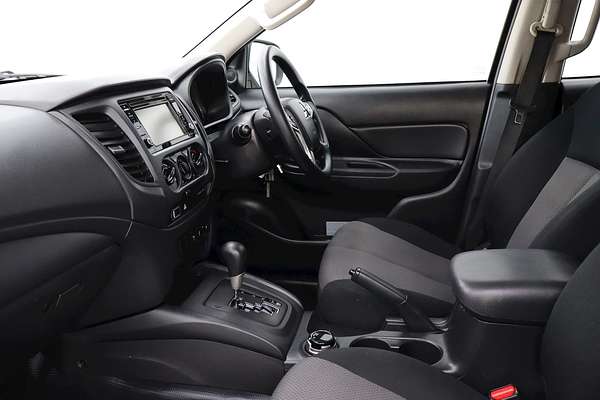 2021 Mitsubishi Triton GLX ADAS MR 4X4