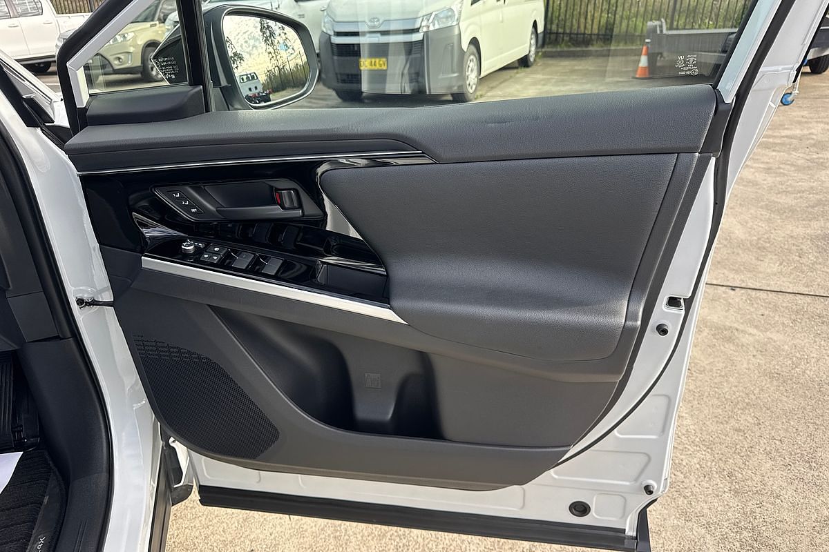 2023 Toyota bZ4X YEAM15R